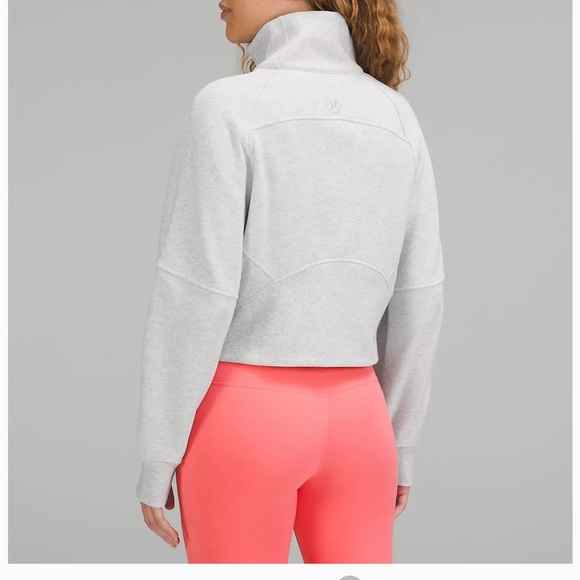 Lululemon scuba half zip in XS/S - Picture 3 of 4